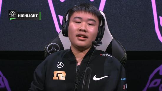 英特尔预测2025年全球PC市场将达到2.9亿台的原因分析